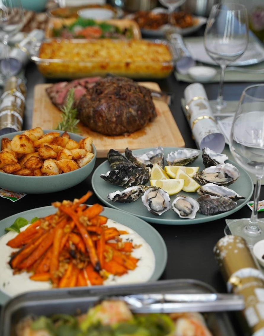 Full Catering Spread Nzuri Reyne catering Houston